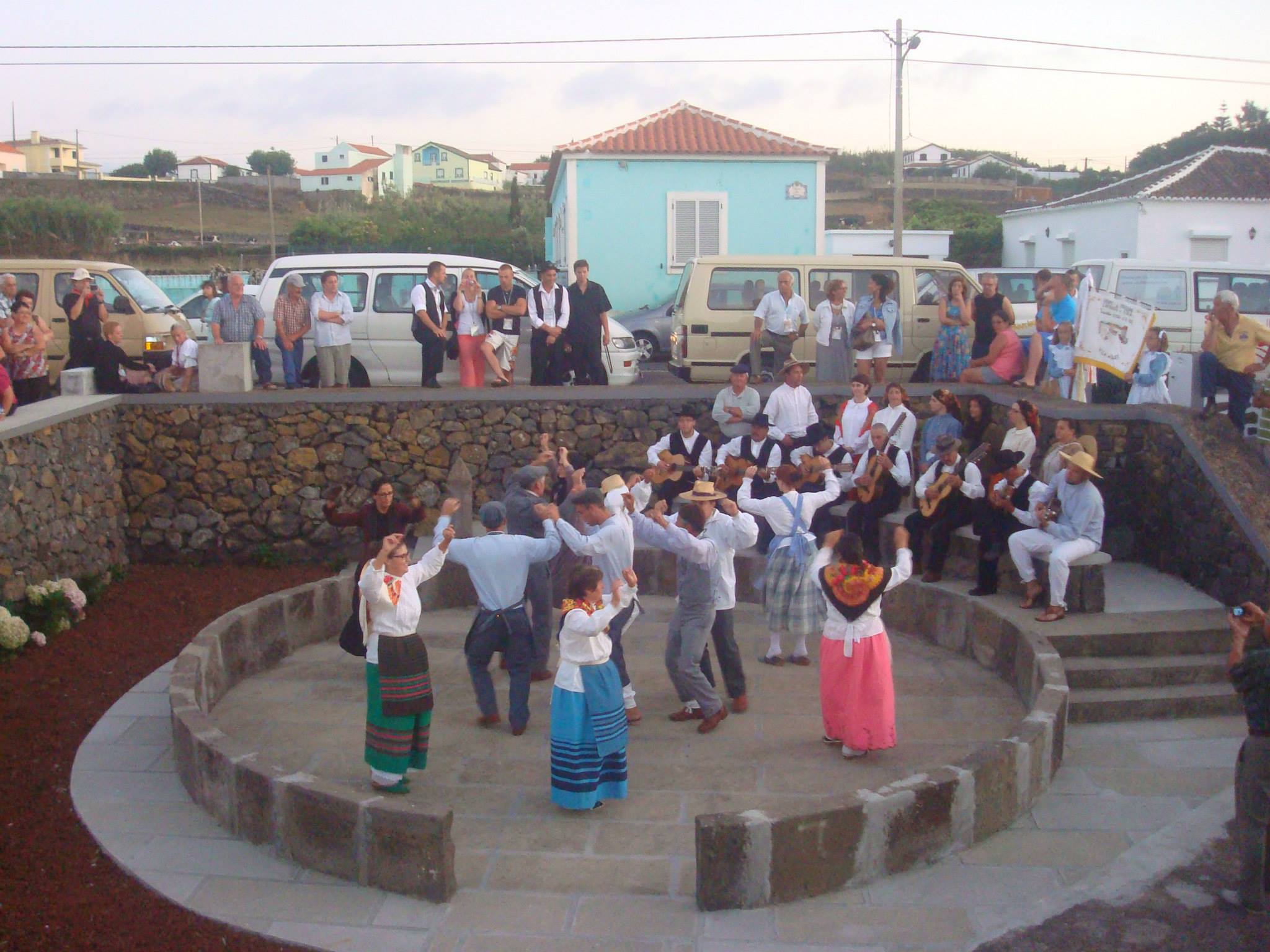 1233136 433065420146321 1082197859 o